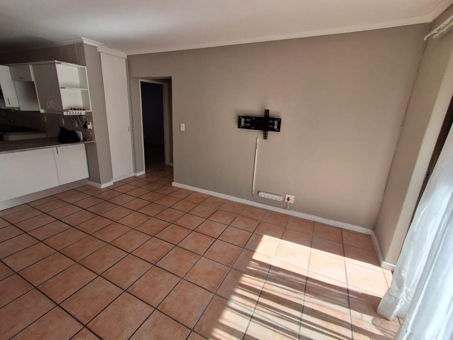 To Let 2 Bedroom Property for Rent in Sonstraal Western Cape